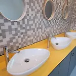 De Urraca بيت ضيافة *